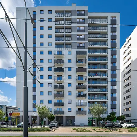 Sky Eleven - Parking & Balcony By Renters Prestige *