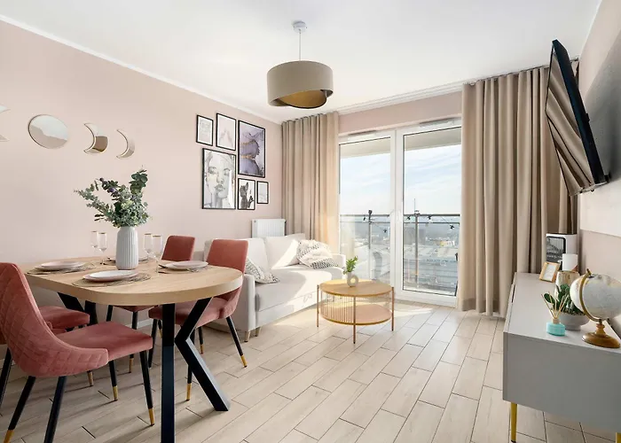 Sky Eleven - Parking & Balcony By Renters Prestige Posen