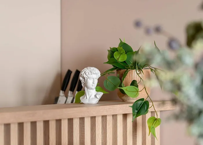 Apartment Sky Eleven - Parking & Balcony By Renters Prestige Posen